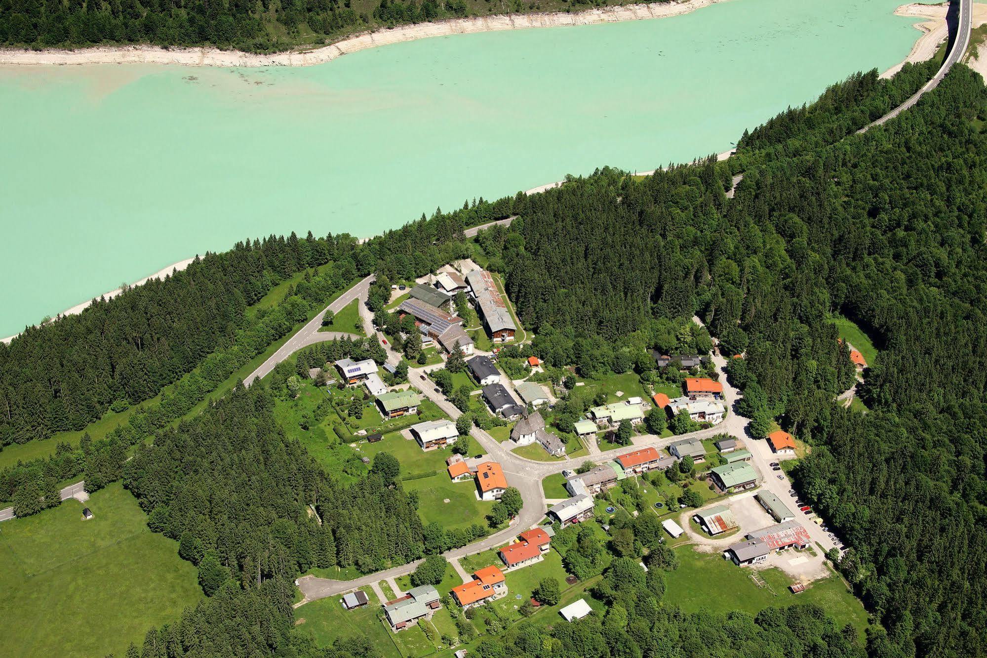 Outdoorhotel Jaeger Von Fall Lenggries Exterior foto